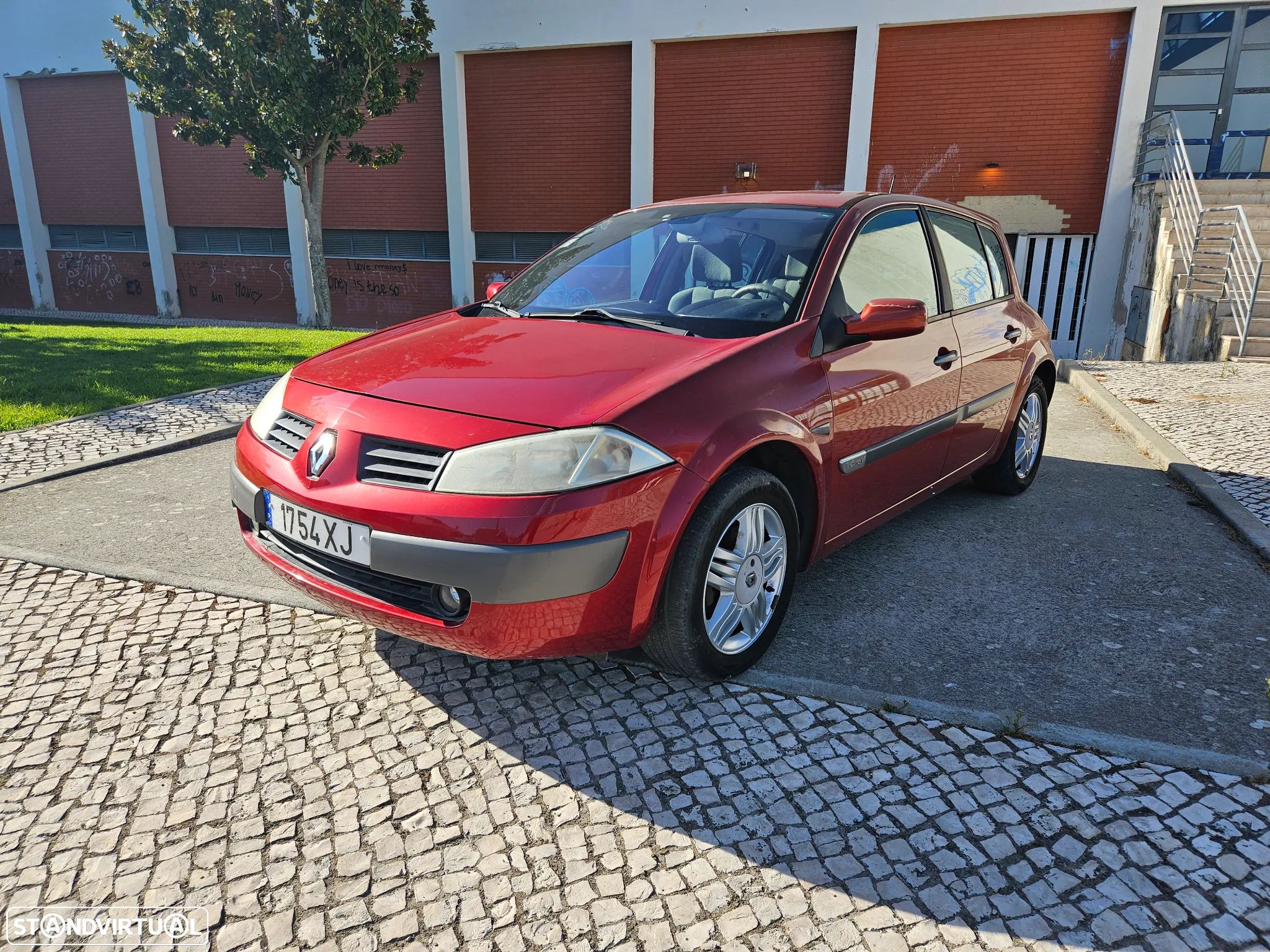 Renault Mégane 1.6 Confort Dynamique - 1