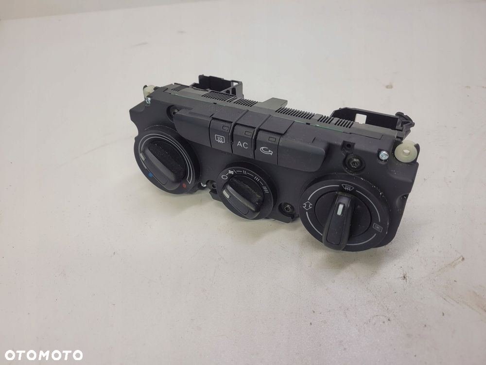 PANEL KLIMATRONIK AUDI A3 8P LIFT VW 3C2820045A - 5