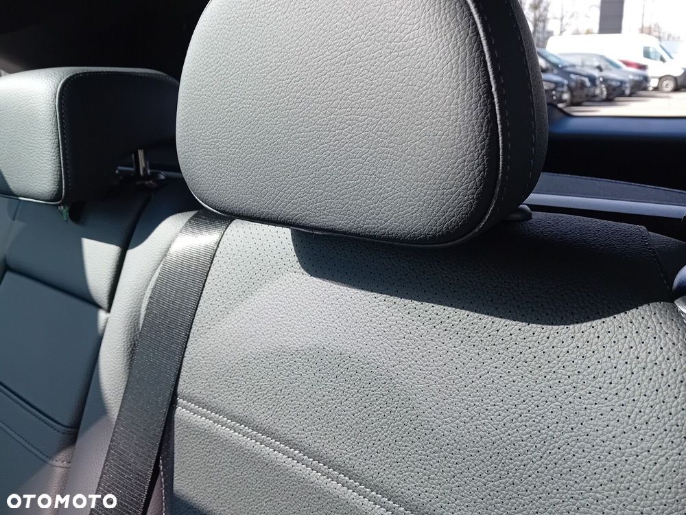 Mercedes-Benz GLC - 19