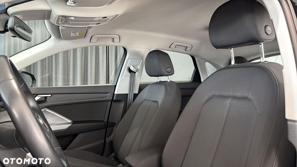 Audi Q3 35 TFSI mHEV S tronic - 12