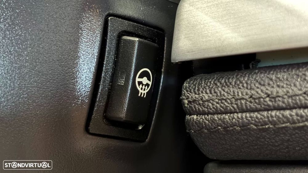 BMW Z4 35 is Auto - 39