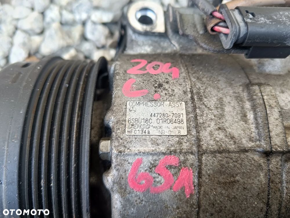 MERCEDES W204 W207 W212 2.2 CDI OM 651 SPRĘŻARKA KOMPRESOR KLIMATYZACJI A0008302700 - 2