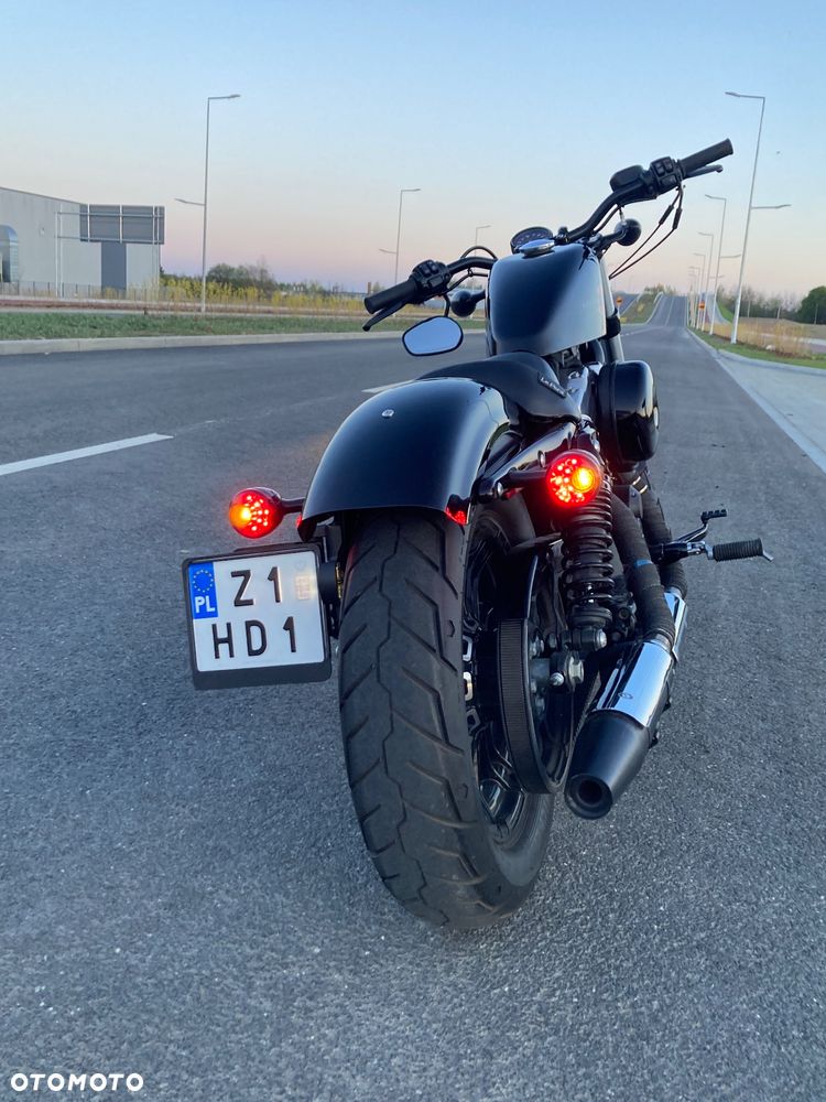 Harley-Davidson Sportster Iron 1200 - 4