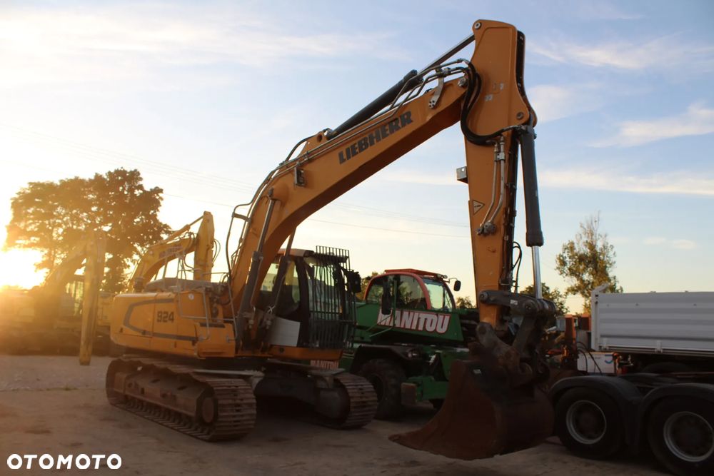 Liebherr R 924 LC z Niemiec - 4