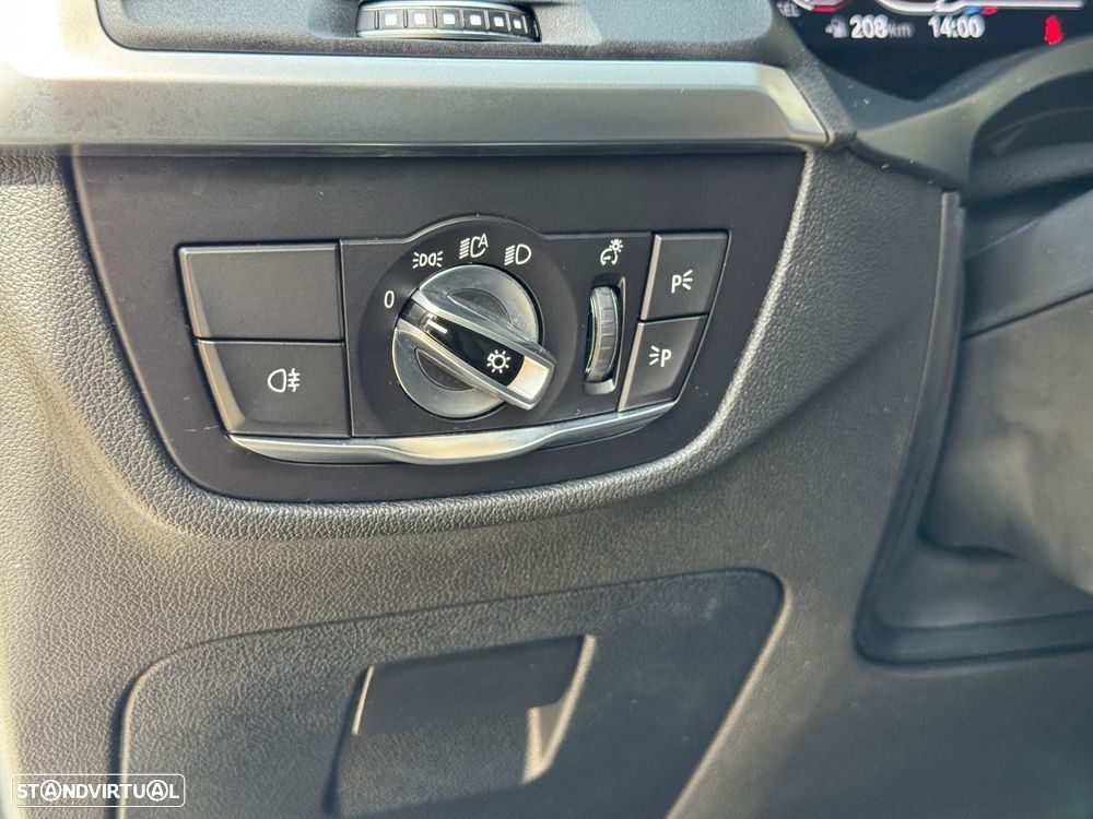 BMW X4 20 d xDrive Pack M Auto - 11