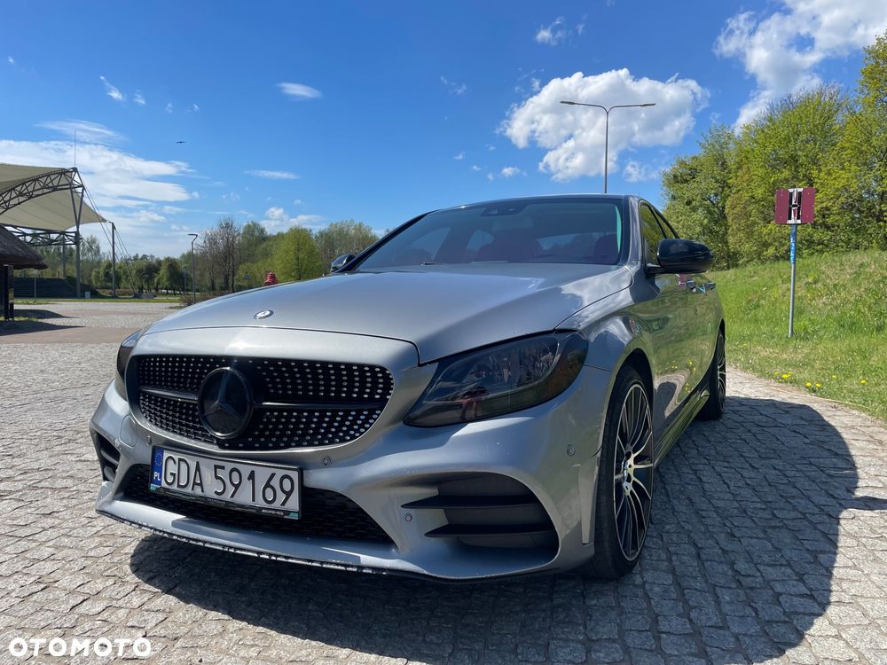 Mercedes-Benz Klasa C 300 7G-TRONIC AMG Line - 9