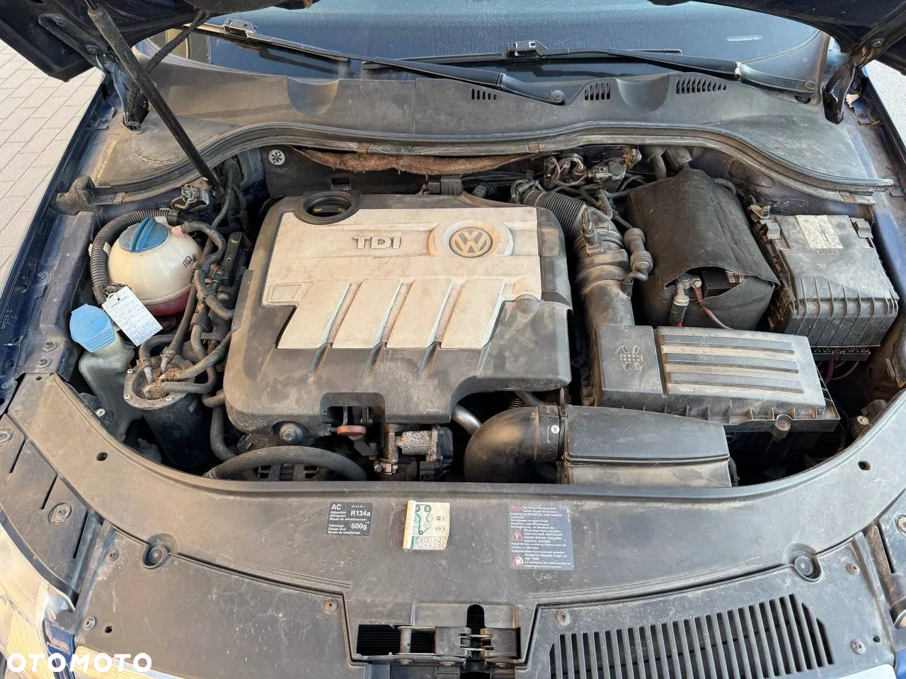 Volkswagen Passat 2.0 TDI DPF Sportline DSG - 4