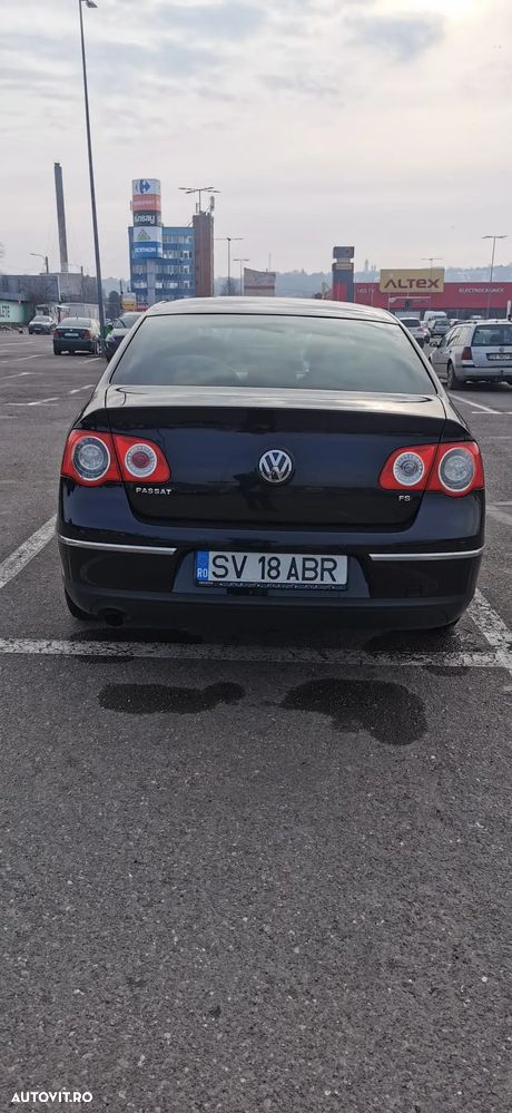 Volkswagen Passat 1.6 FSI Sportline - 15