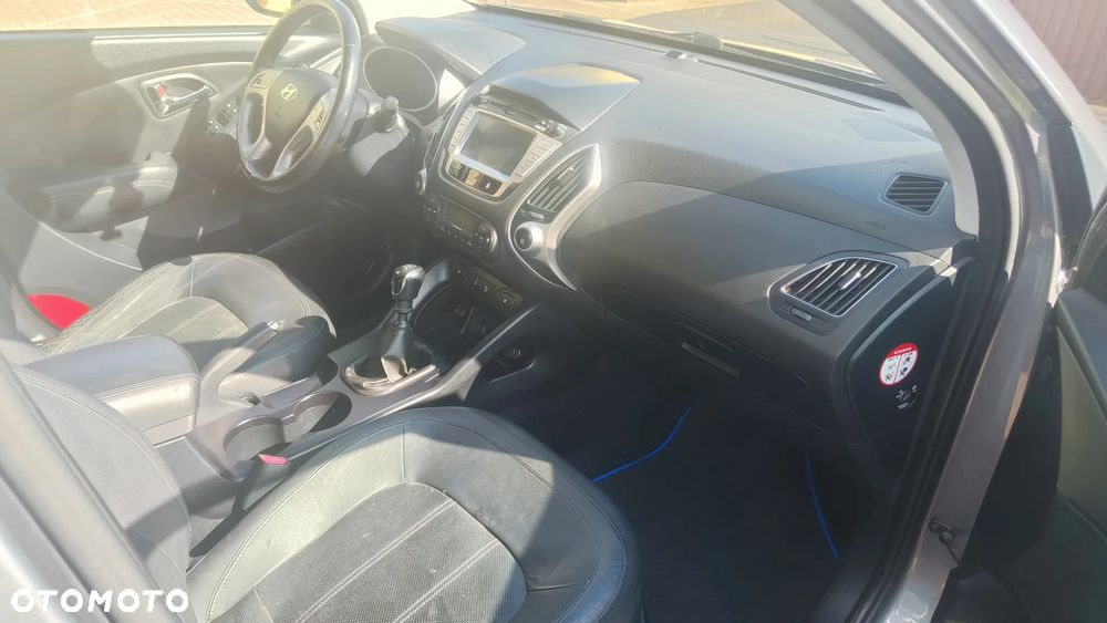 Hyundai ix35 2.0 CRDi Premium 4WD - 11