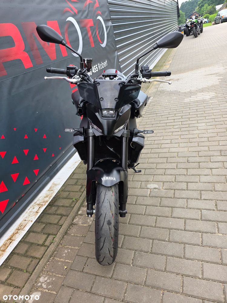 Yamaha MT - 19