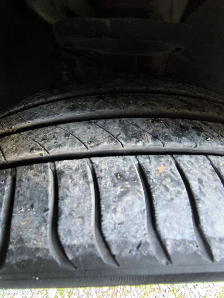 Peugeot 208 1.2 PureTech Style - 37