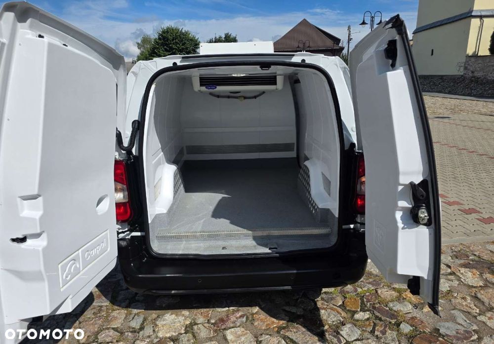 Toyota Proace City - 27