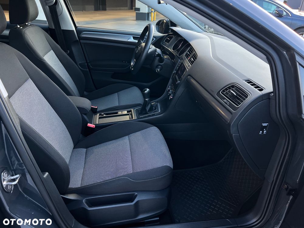 Volkswagen Golf 1.6 TDI BMT Start - 31