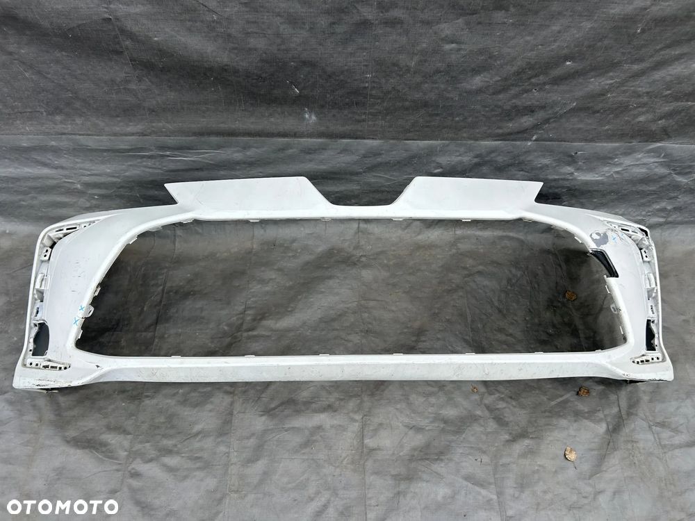 TOYOTA COROLLA E21 SEDAN 2019- ZDERZAK PRZOD PRZEDNI - 1