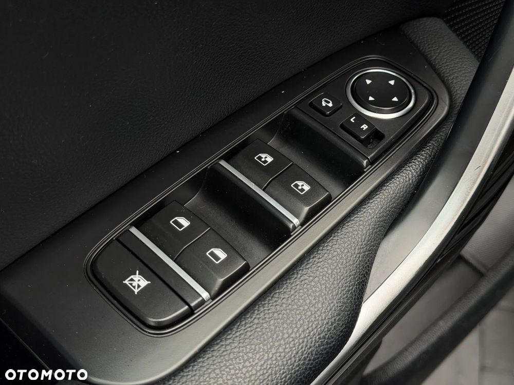 Kia Ceed 1.5 T-GDI Business Line DCT - 14
