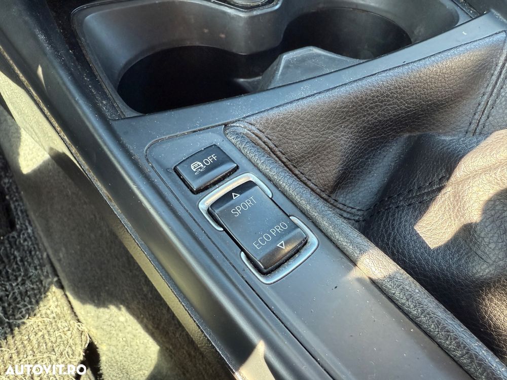 BMW Seria 1 116d DPF - 19