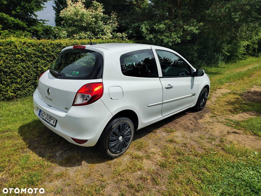 Renault Clio - 5