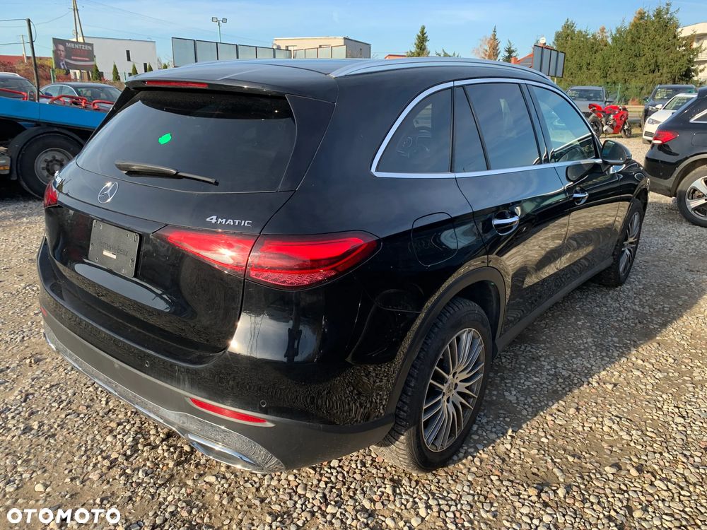 Mercedes-Benz GLC 300 4-Matic - 2