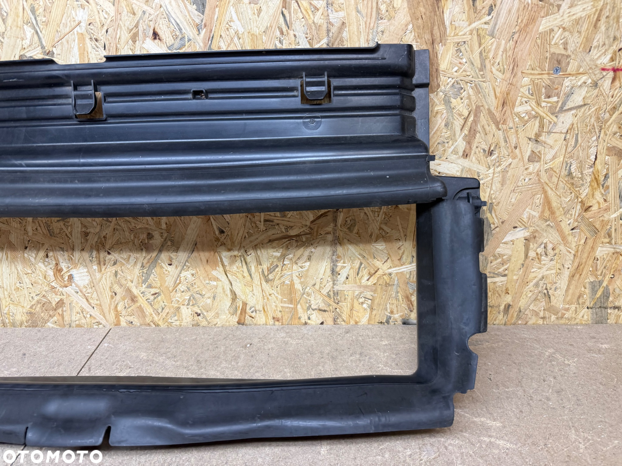 32227933 WLOT KIEROWNICA POWIETRZA CENTRALNA CHŁODNIC VOLVO XC60 II - 6