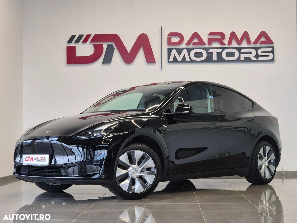 Tesla Model Y RWD - 2