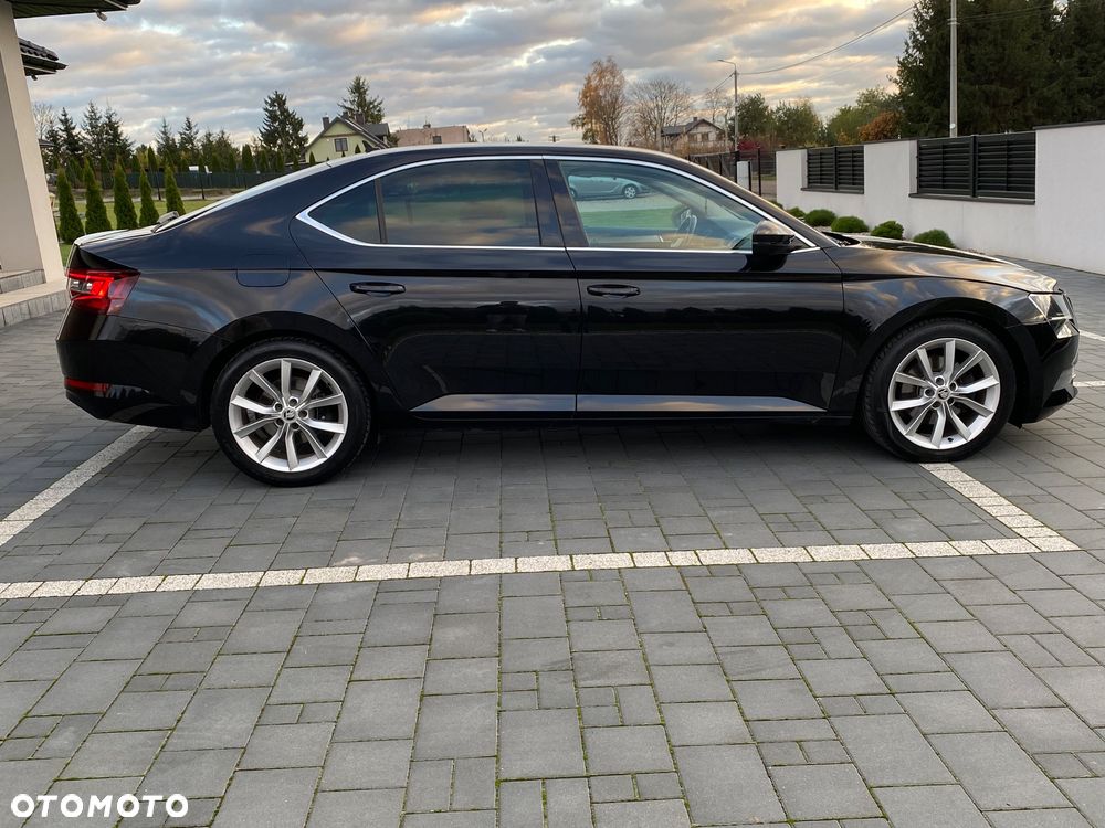 Skoda Superb 2.0 TDI L&K - 3
