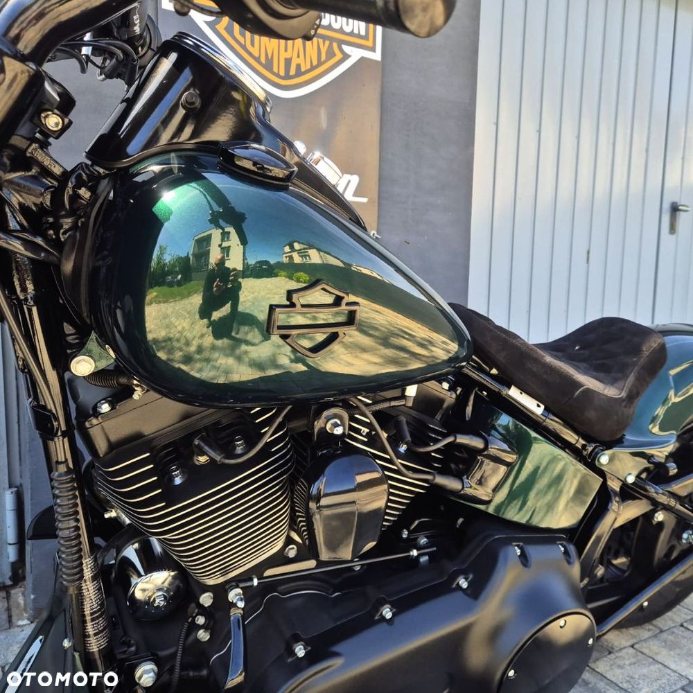 Harley-Davidson Softail Heritage Classic - 19