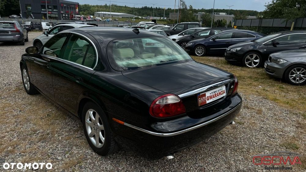 Jaguar S-Type - 14
