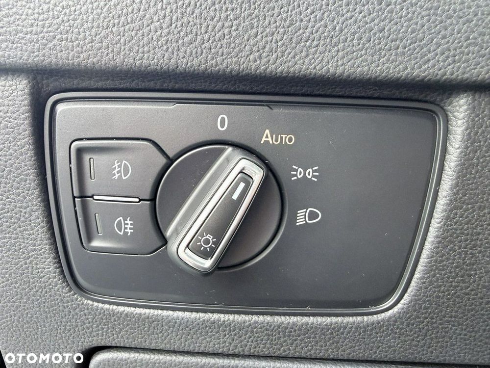 Volkswagen Passat - 21