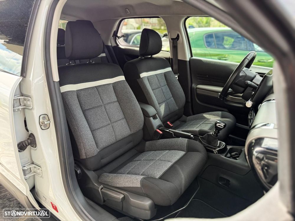 Citroën C4 Cactus - 16
