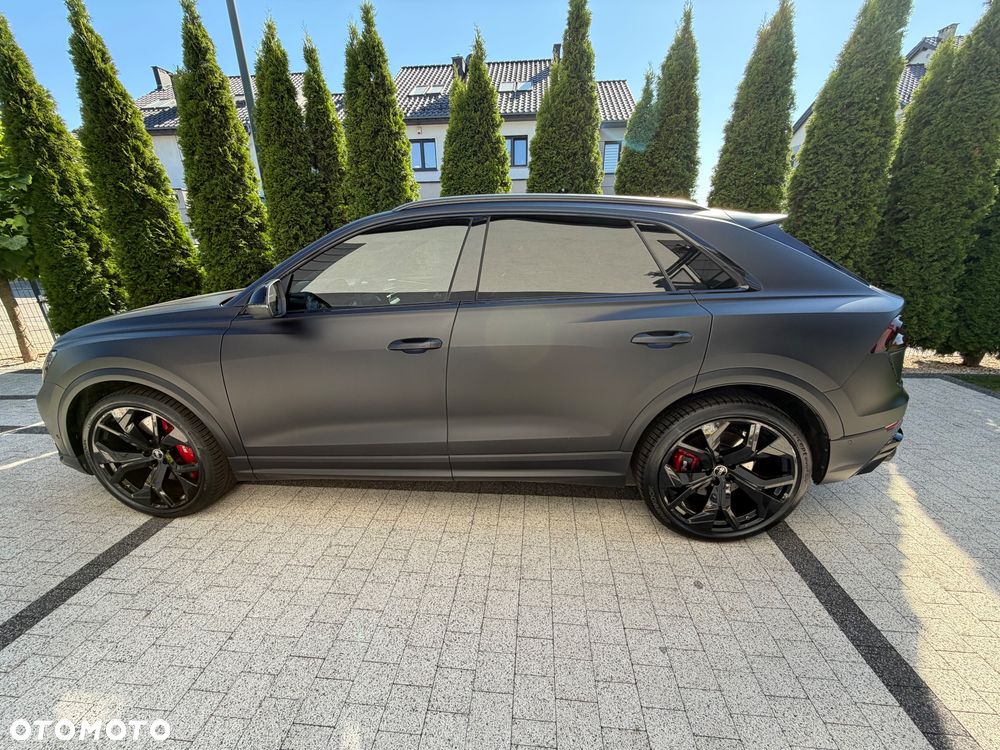 Audi RS Q8 - 4