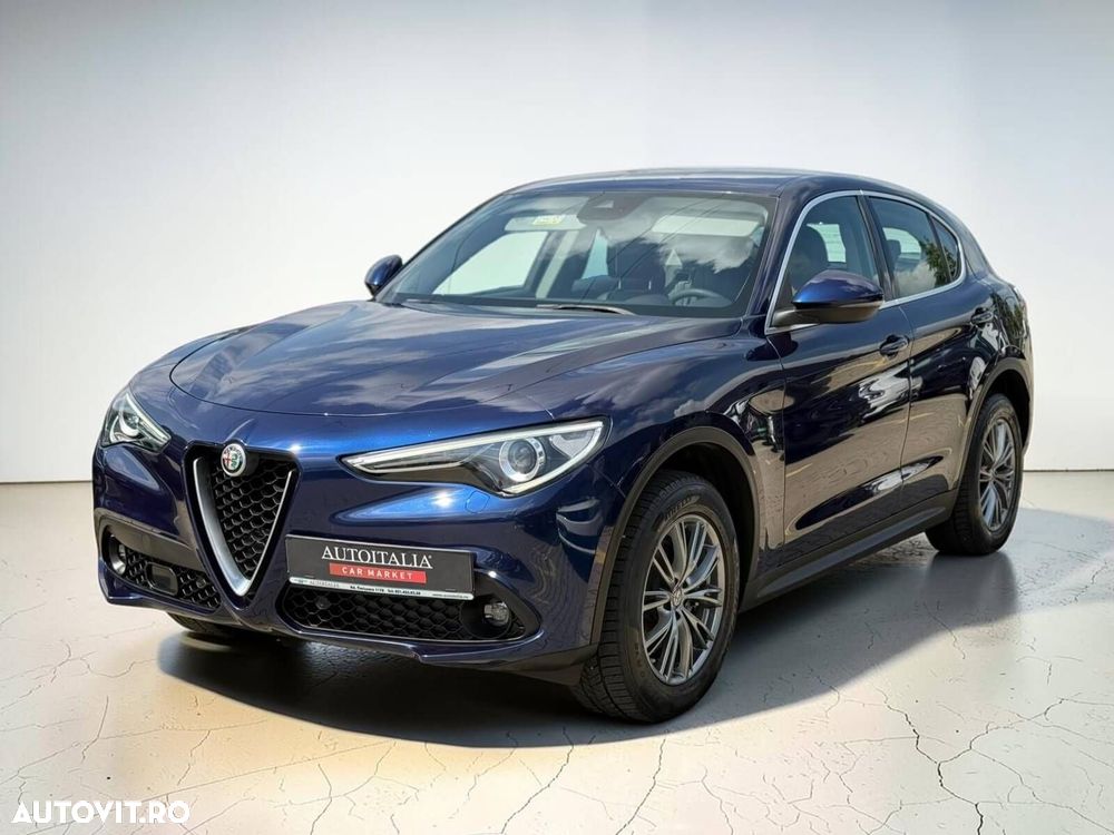 Alfa Romeo Stelvio - 1