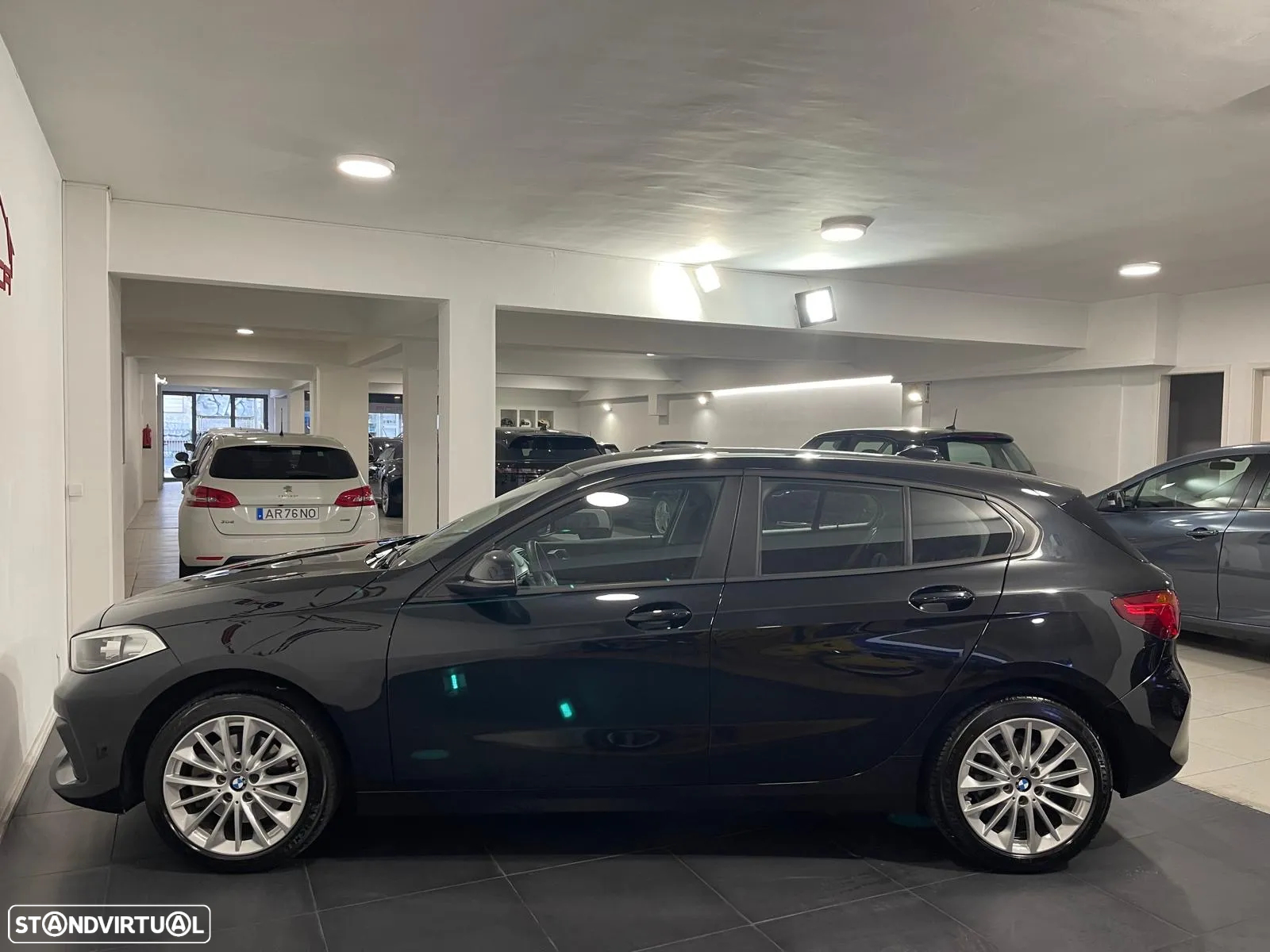 BMW 116 d Corporate Edition Auto - 48