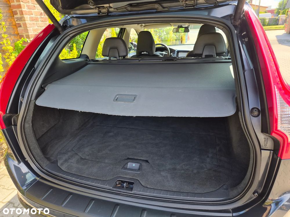 Volvo XC 60 - 38