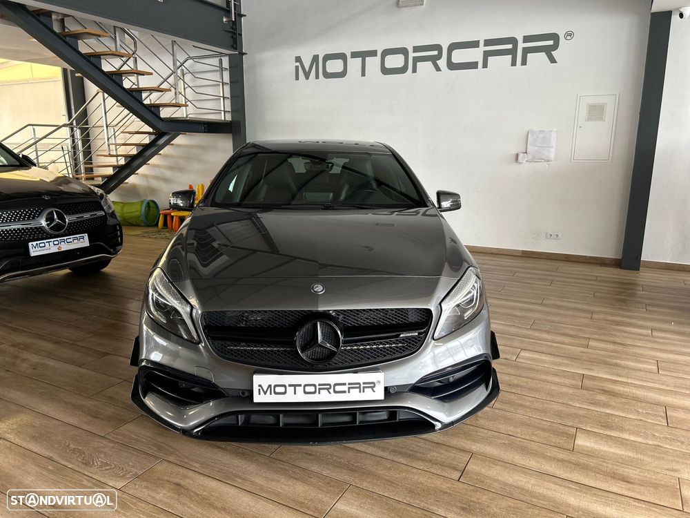 Mercedes-Benz A 45 AMG 4-Matic - 2