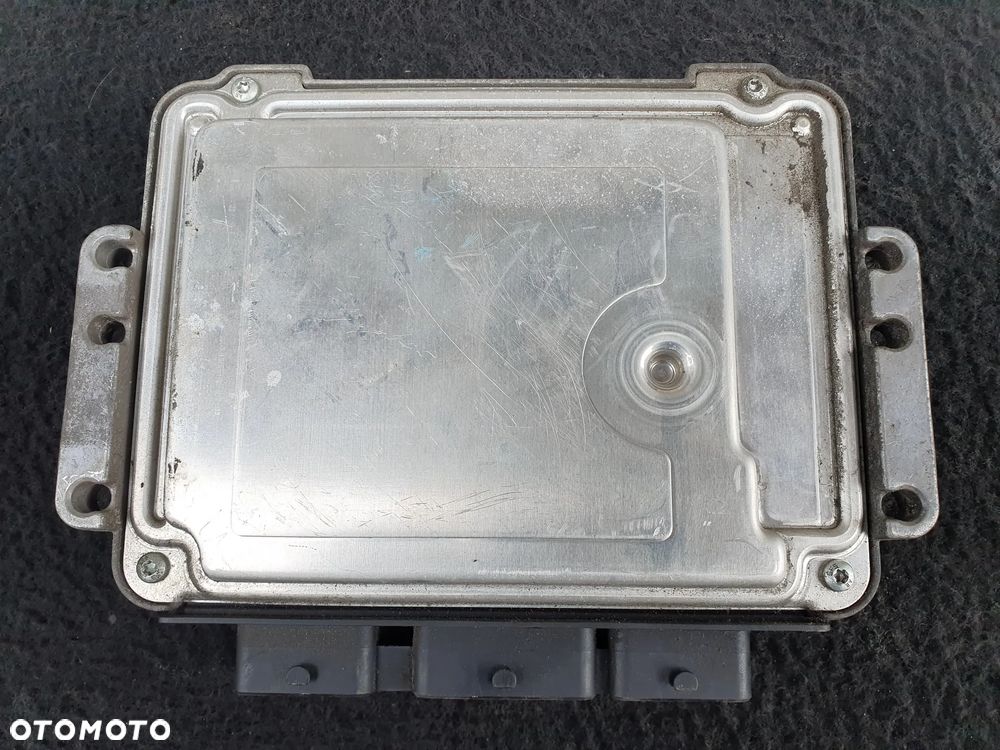 RENAULT SCENIC II 1.9DCI ECU STEROWNIK SILNIKA KOMPUTER 8200391966 0281011549 - 2