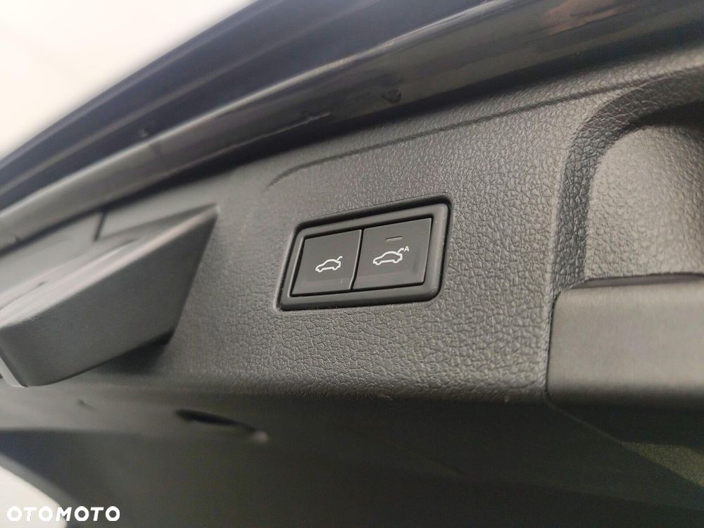 Volkswagen Passat 1.8 TSI BMT Highline DSG - 35