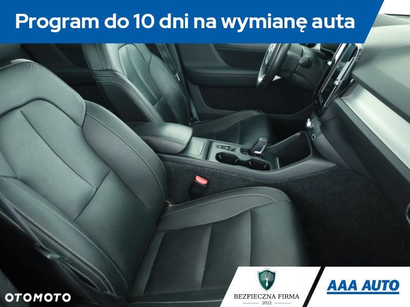 Volvo XC 40 - 9