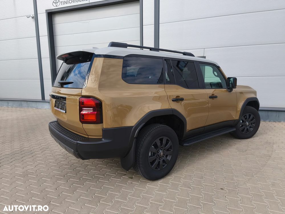 Toyota Land Cruiser 250 - 4