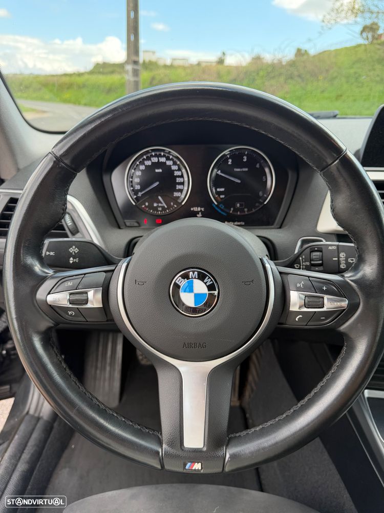 BMW 116 d Pack M - 15