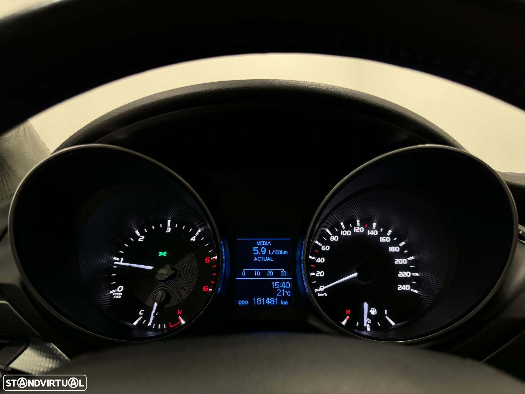 Toyota Avensis Touring Sports 1.6 D-4D Exclusive - 45