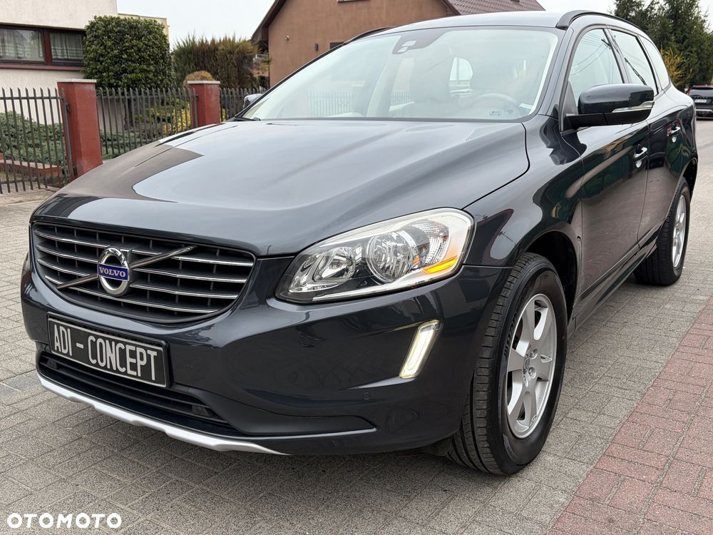 Volvo XC 60 D3 Momentum - 1