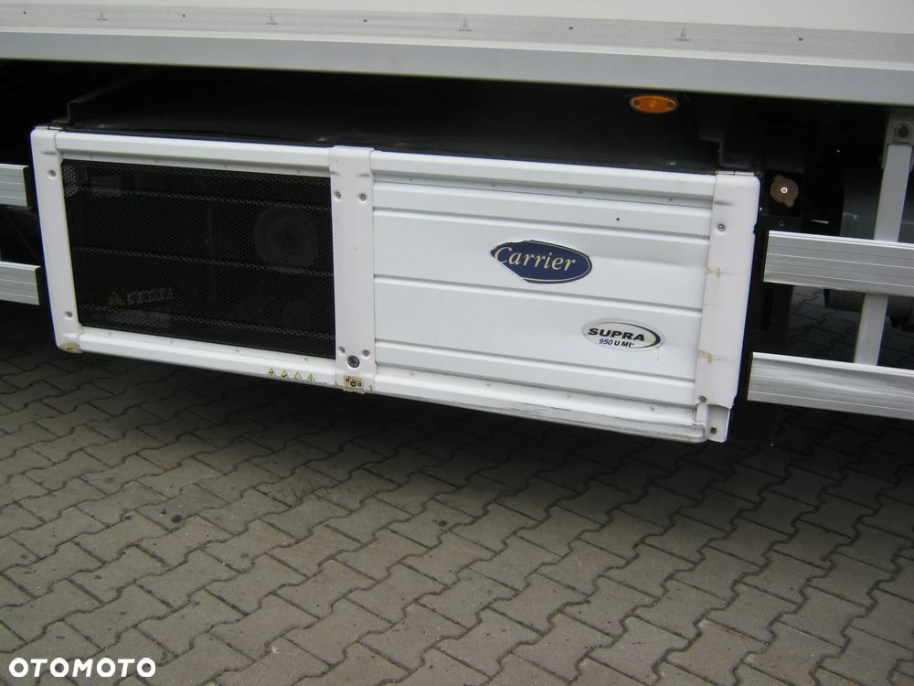 Mercedes-Benz ACTROS - 9