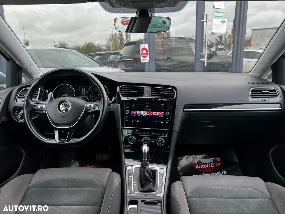 Volkswagen Golf - 7