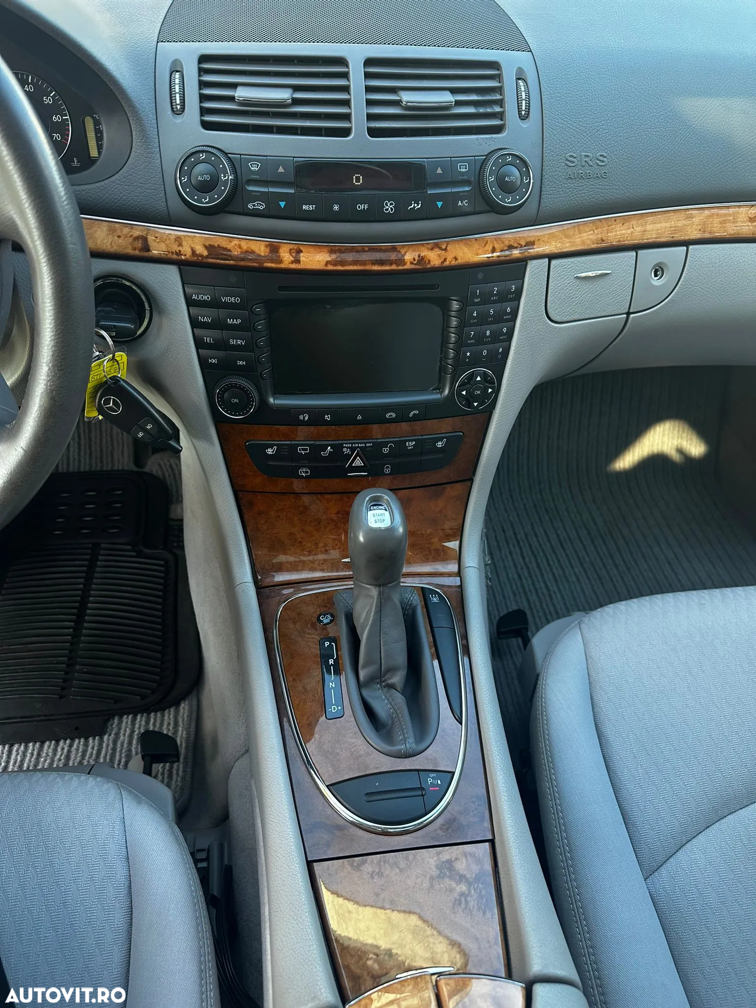 Mercedes-Benz E 200 T Kompressor Automatik Elegance - 10