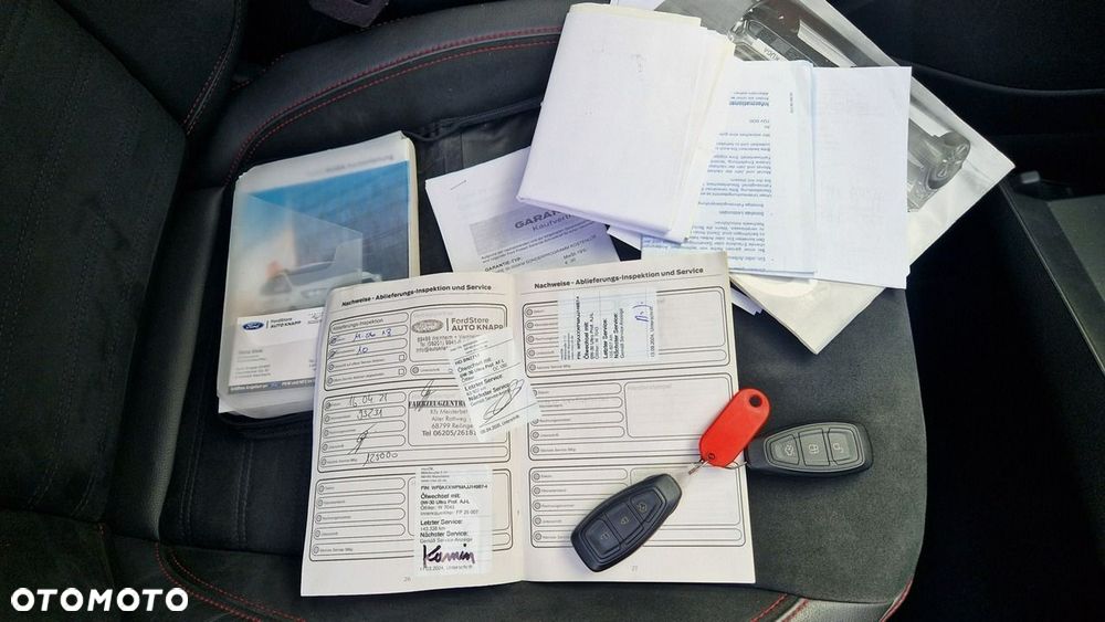 Ford Kuga - 35