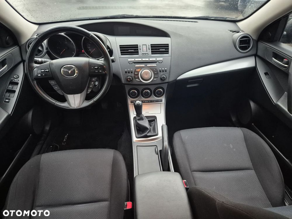 Mazda 3 1.6 CD Active + - 9