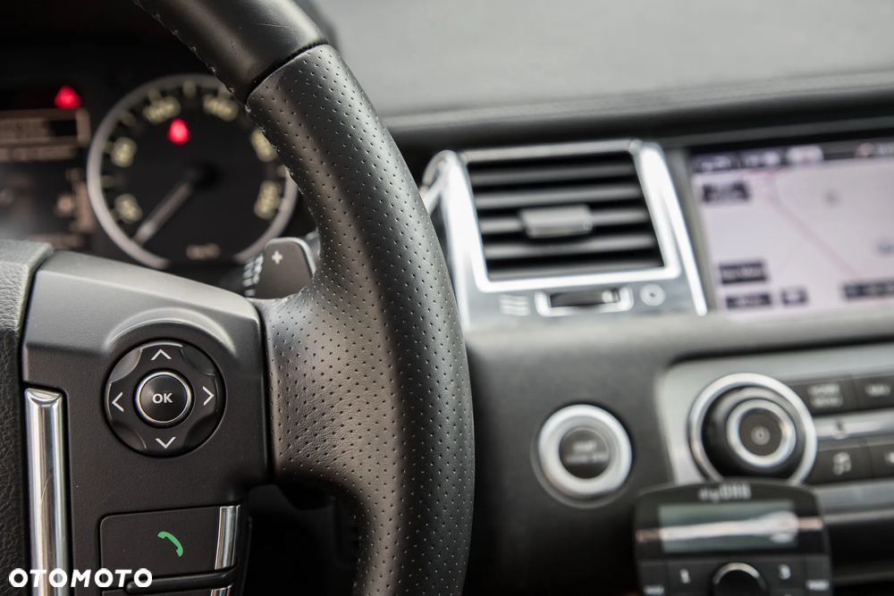 Land Rover Range Rover Sport S 3.0SD V6 HSE - 30