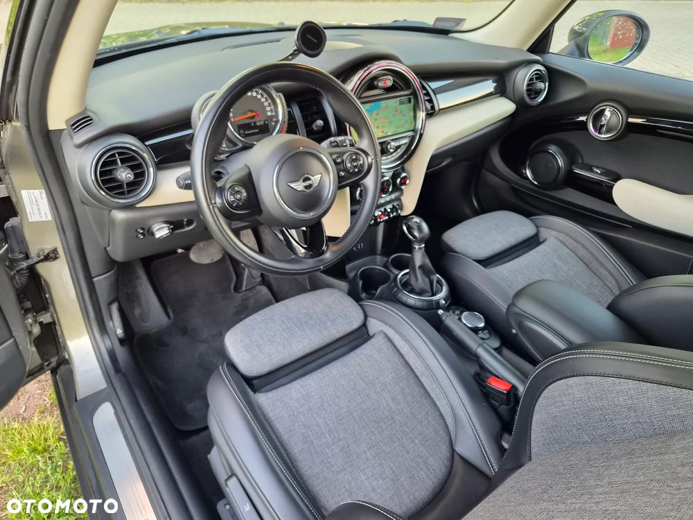 MINI Cooper Seven Chili - 11