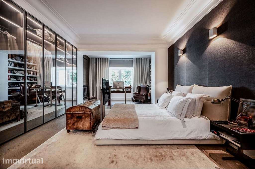 Apartamento T6 totalmente remodelado, para venda entre a Avenida da Li - Grande imagem: 2/42