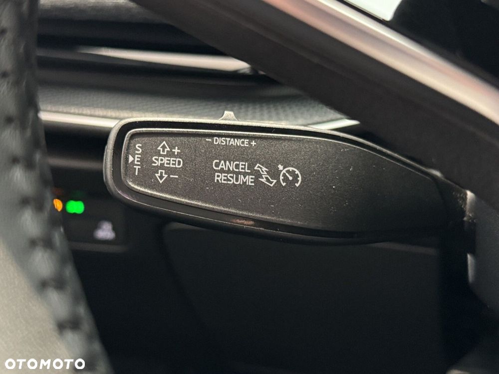 Skoda Superb 1.5 TSI mHEV Selection DSG - 32
